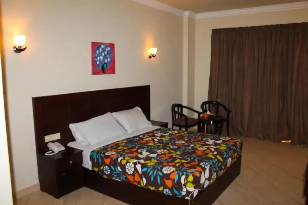 La Sirena Hotel & Resort 5