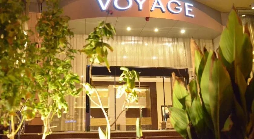 Voyage Hotel