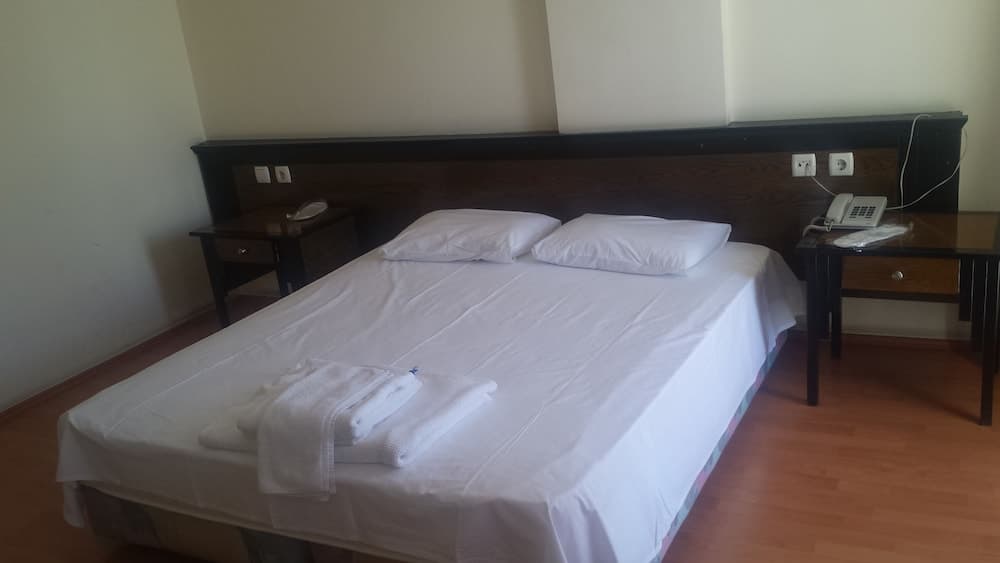 Pinus Apart & Hotel 3