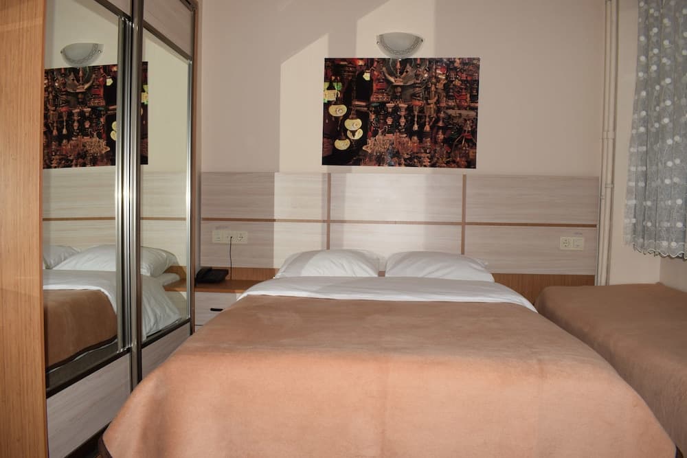 Royal Suites Besiktas 3