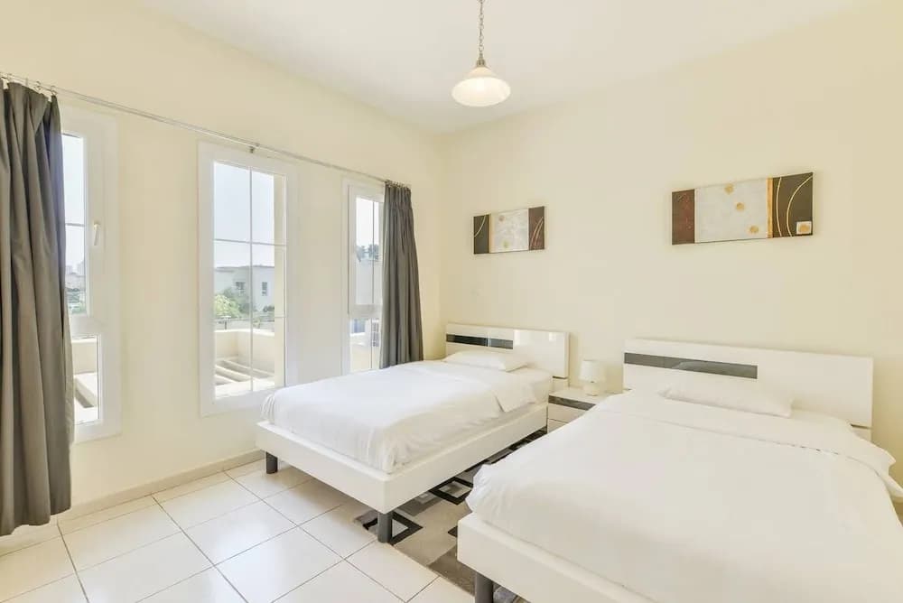 Medlock Villas 2