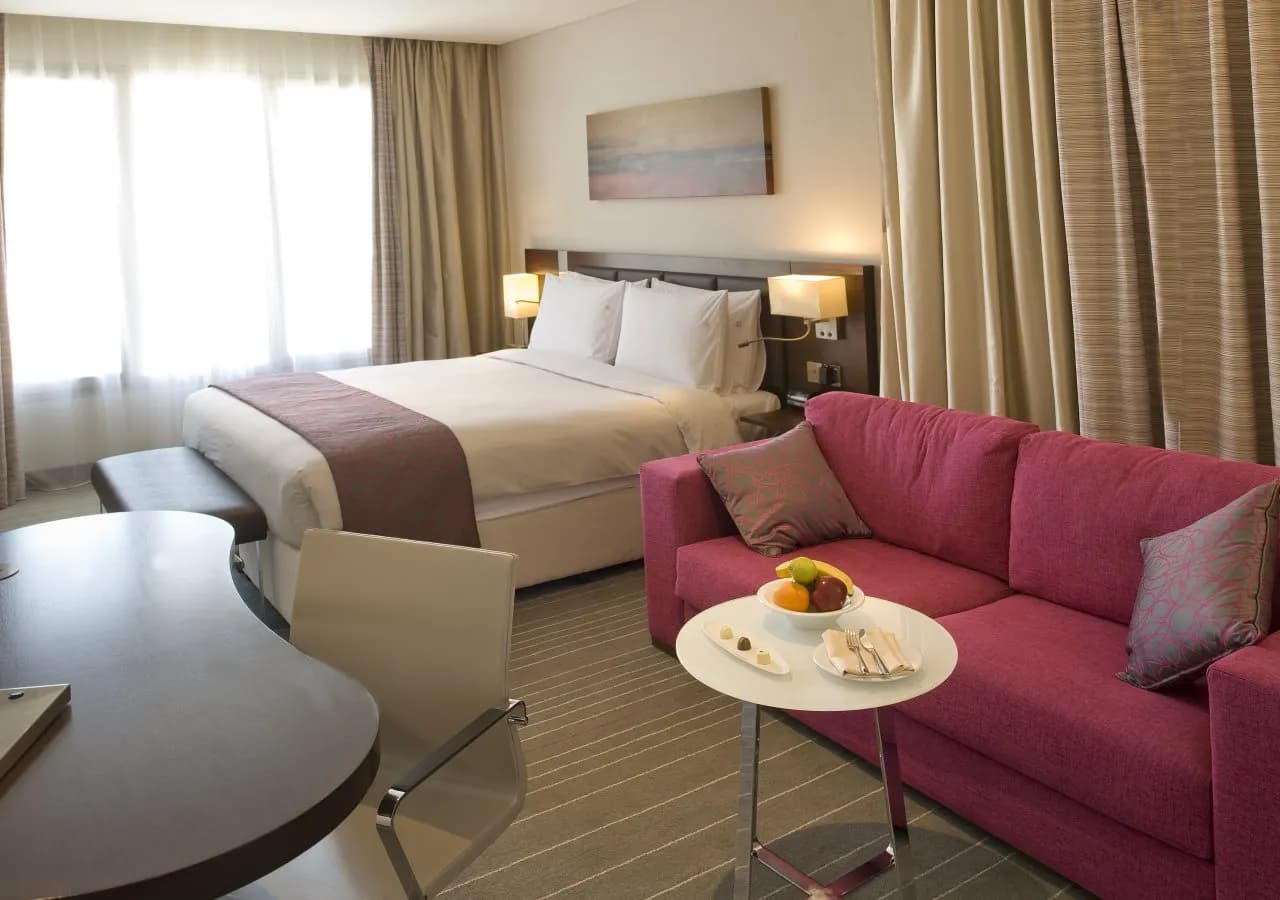Holiday Inn Muscat Al Seeb 3
