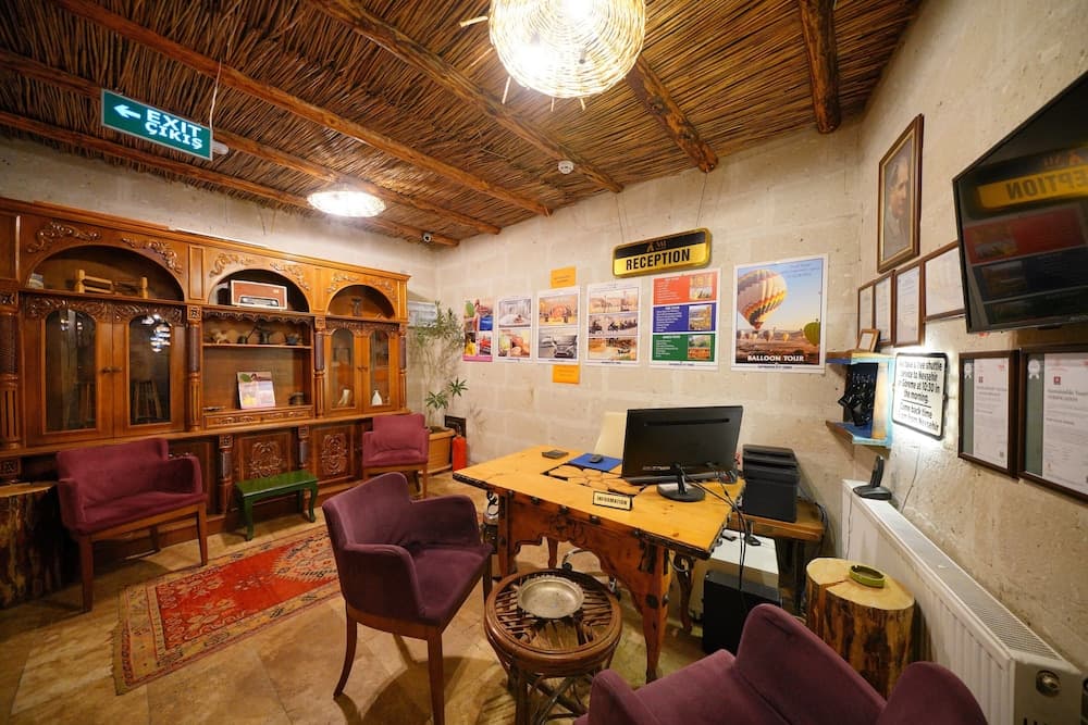Nar Cave House 2