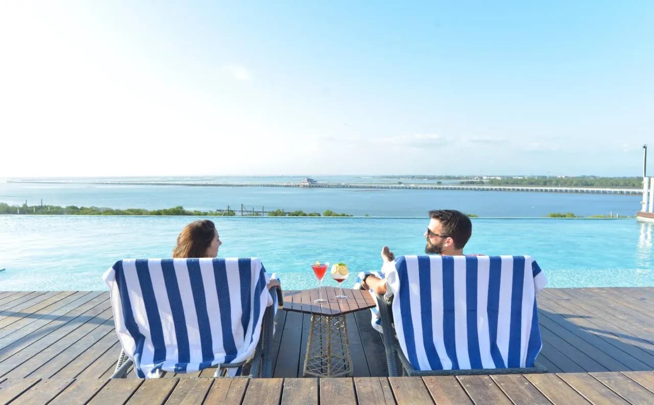 The Crystal Luxury Bay Resort