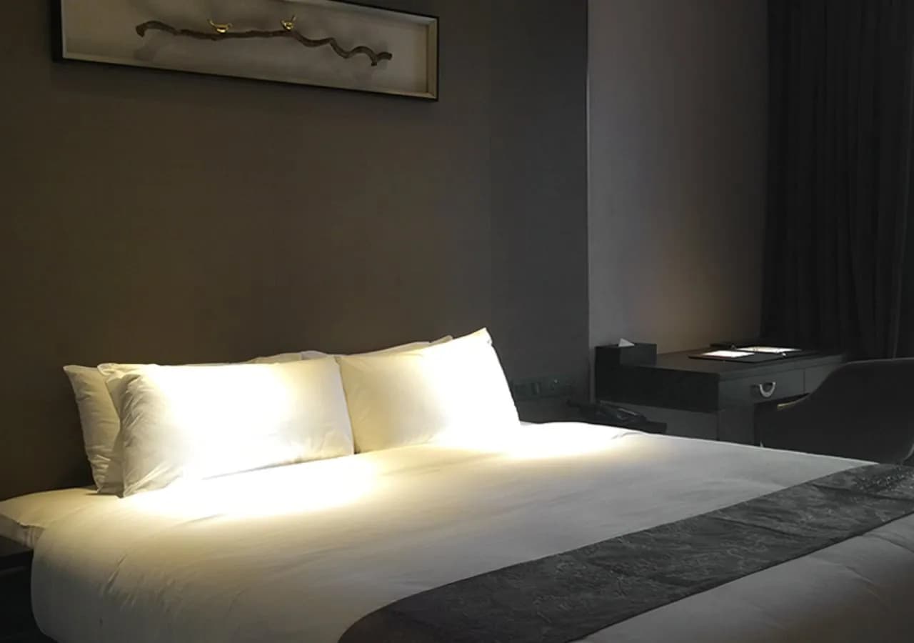 Geno Hotel 2