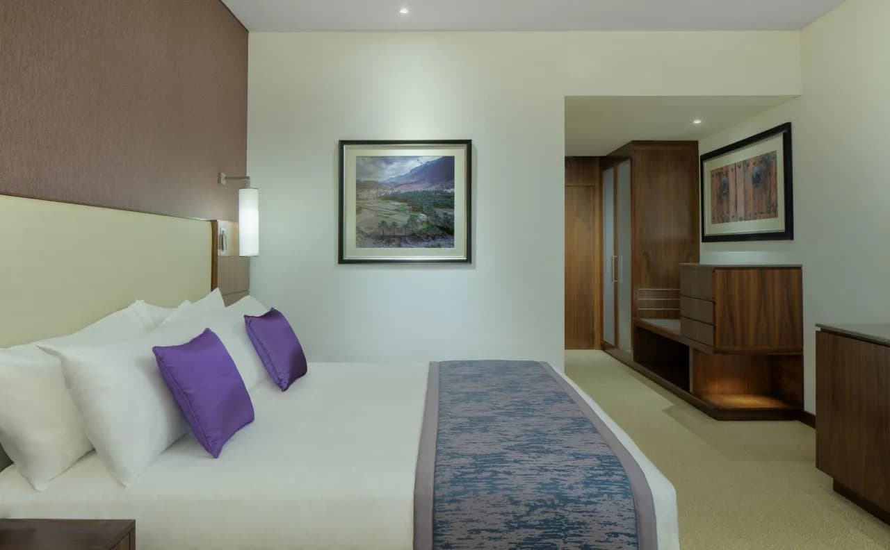 Crowne Plaza Muscat OCEC 2