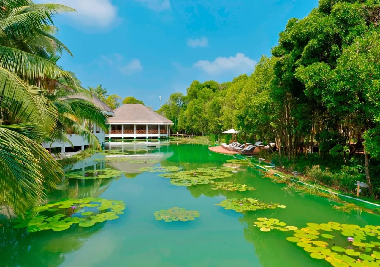 Dreamland The Unique Sea & Lake Resort / Spa 4