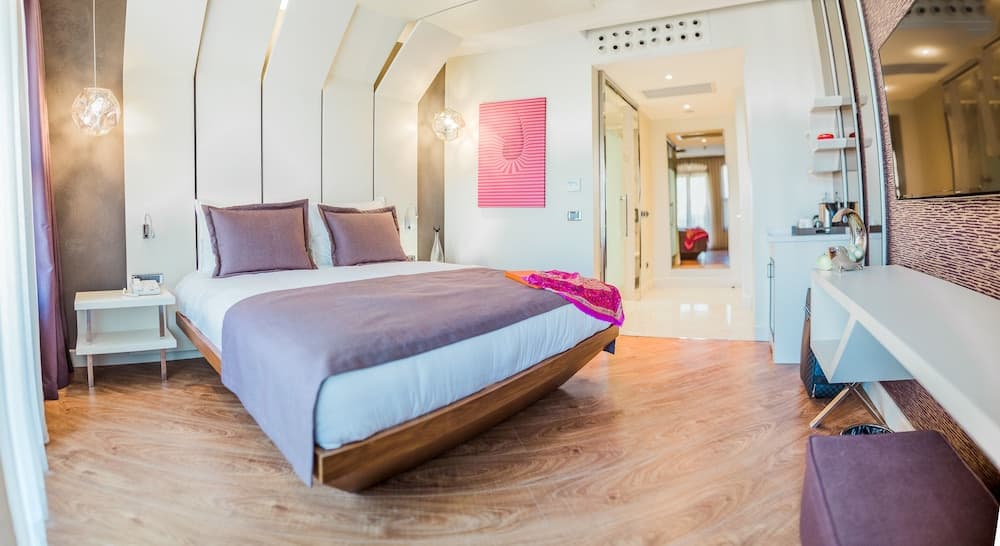 Maroon Hotel Pera 4