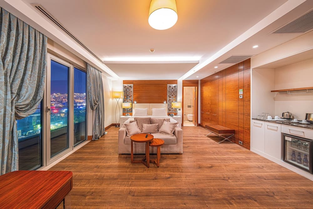 Holiday Inn Ankara - Çukurambar 5