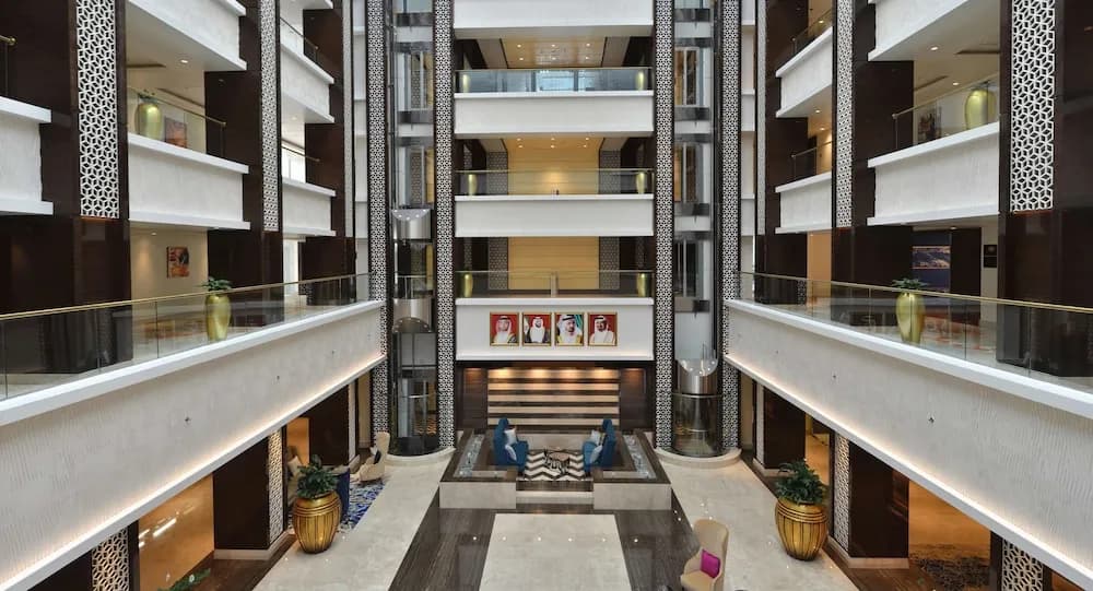 Radisson Blu Hotel Ajman 4
