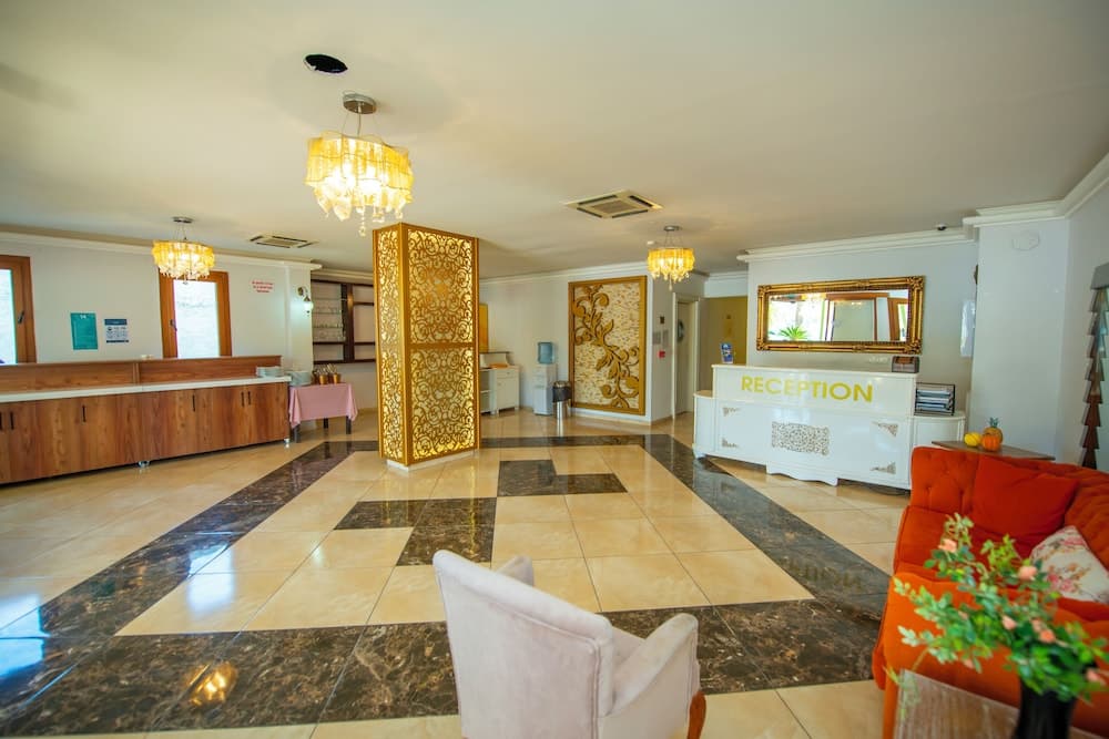 Cennet Life Otel 4