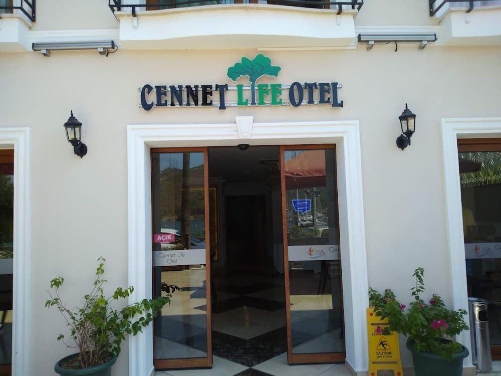 Cennet Life Otel 2