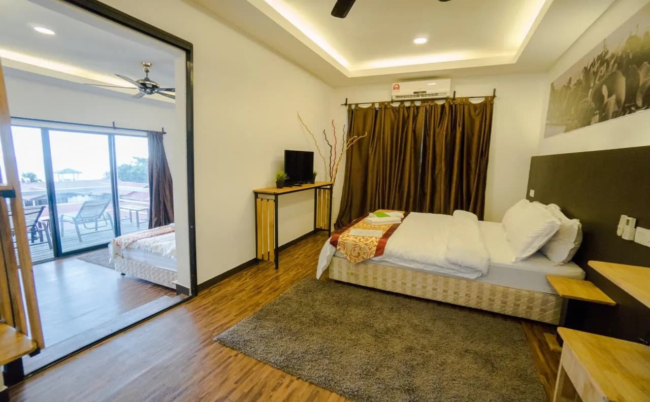 The Barat Tioman Beach Resort 4