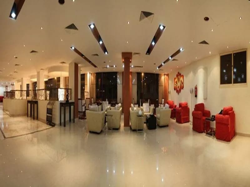 Raoum Inn Hail 4