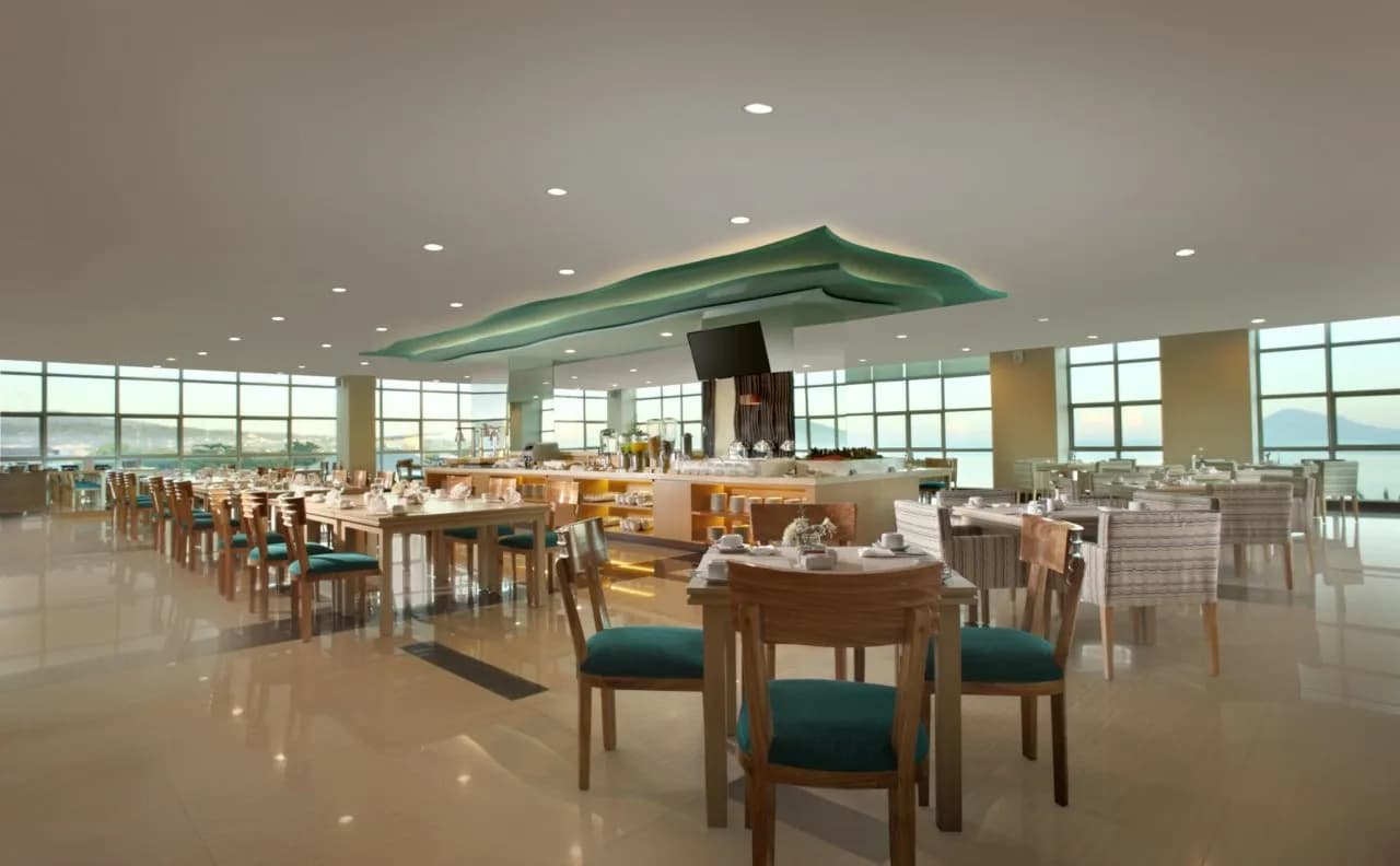 Best Western The Lagoon Hotel 4