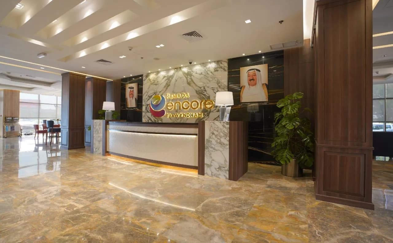 Ramada Encore by Wyndham Kuwait Downtown 4