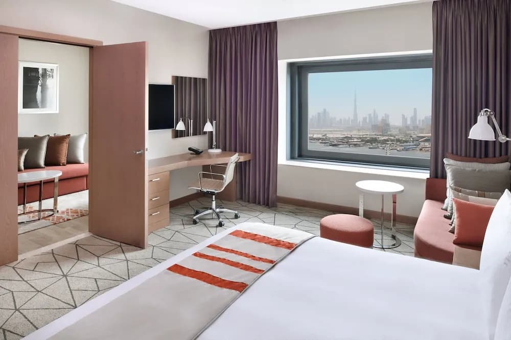 Holiday Inn & Suites Dubai Festival City 3