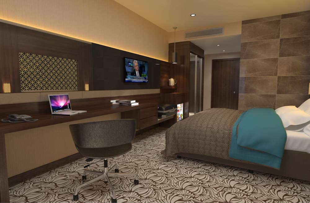 DoubleTree by Hilton Elazig 5