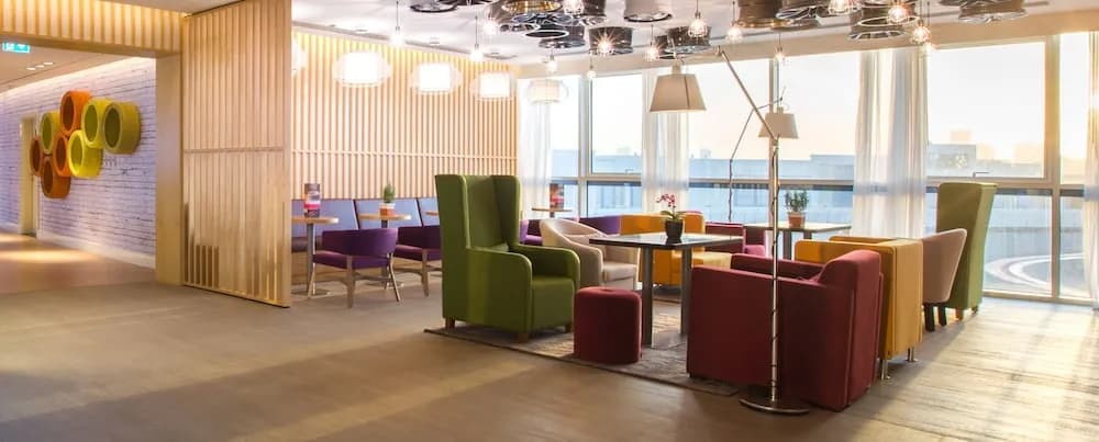 Park Inn by Radisson Dubai Motor City 2
