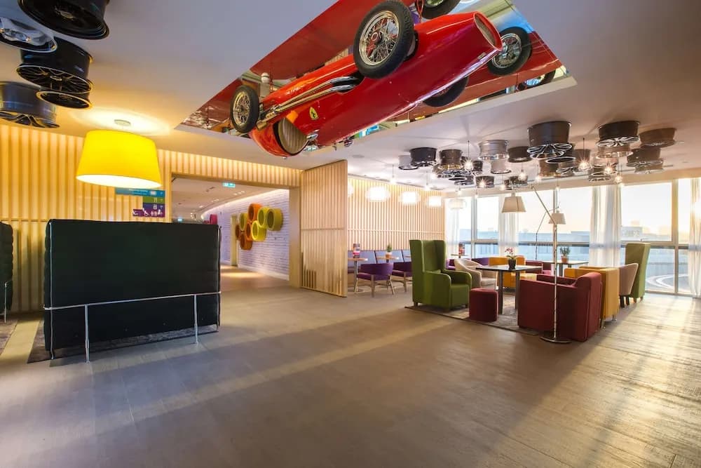 Park Inn by Radisson Dubai Motor City 3
