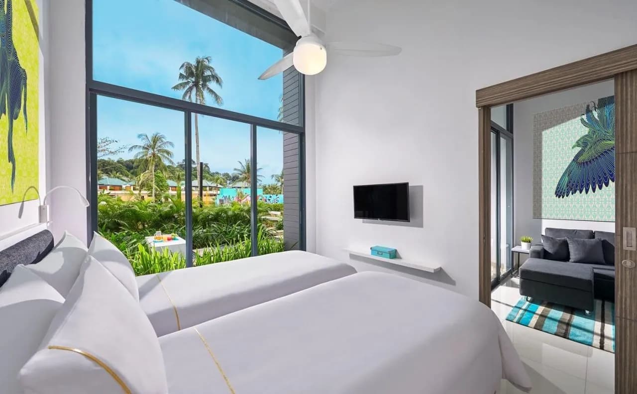 Cassia Bintan 4