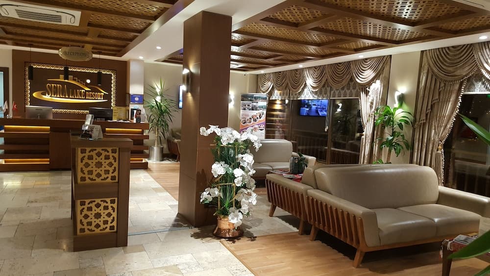 Sera Lake Resort Hotel Spa & Aparts 3