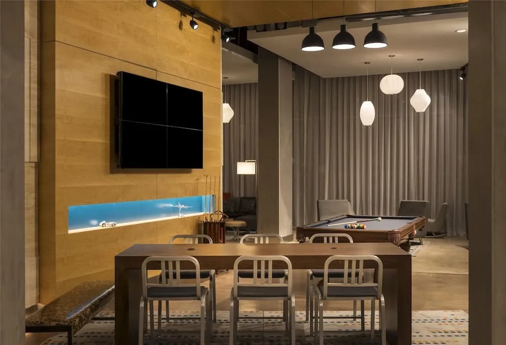 Aloft Al Ain 2