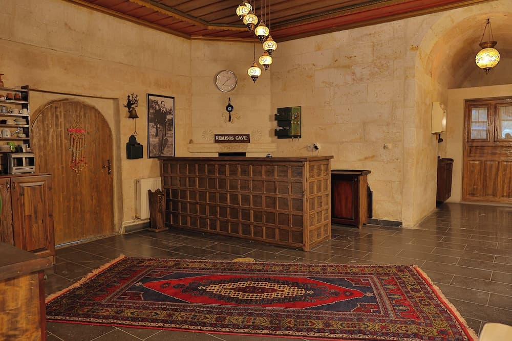 Demisos Caves Hotel 2