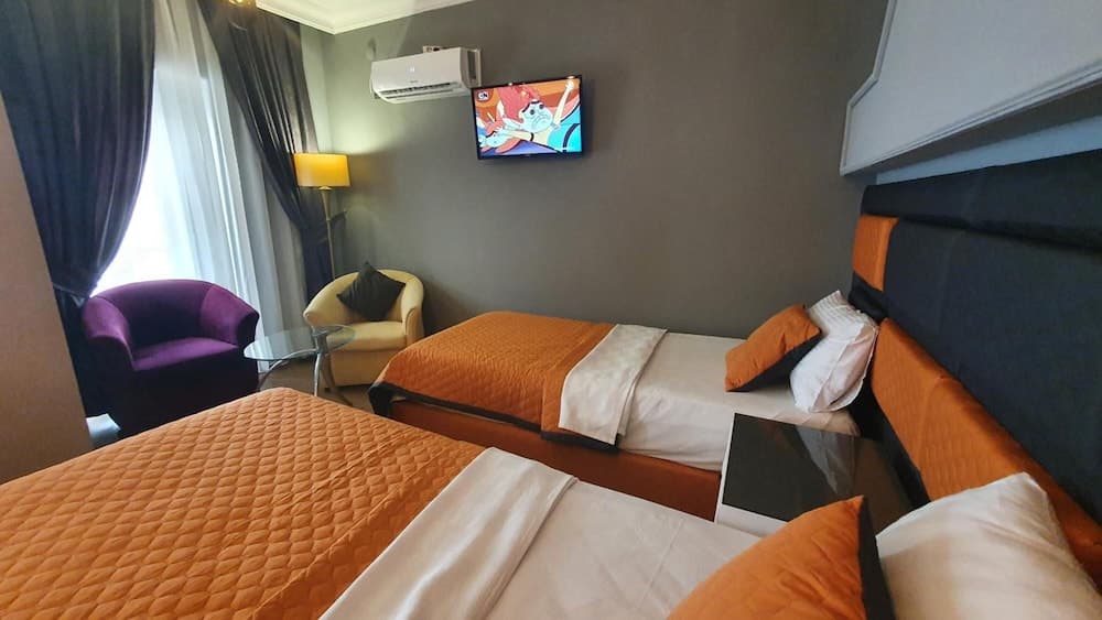 Nfk The House Hotel 4