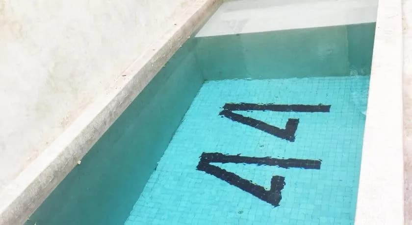 Riad 144 2