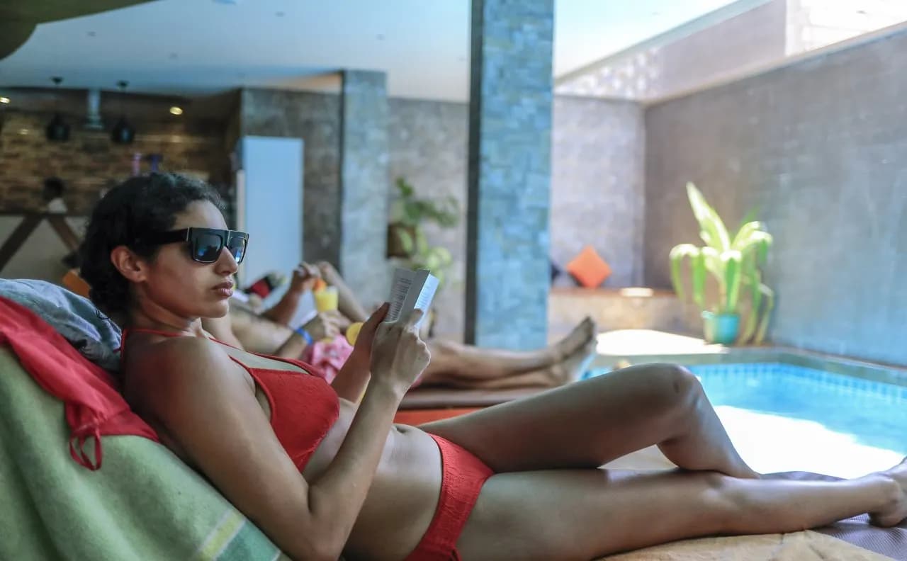 Triton Beach Hotel & Spa 3