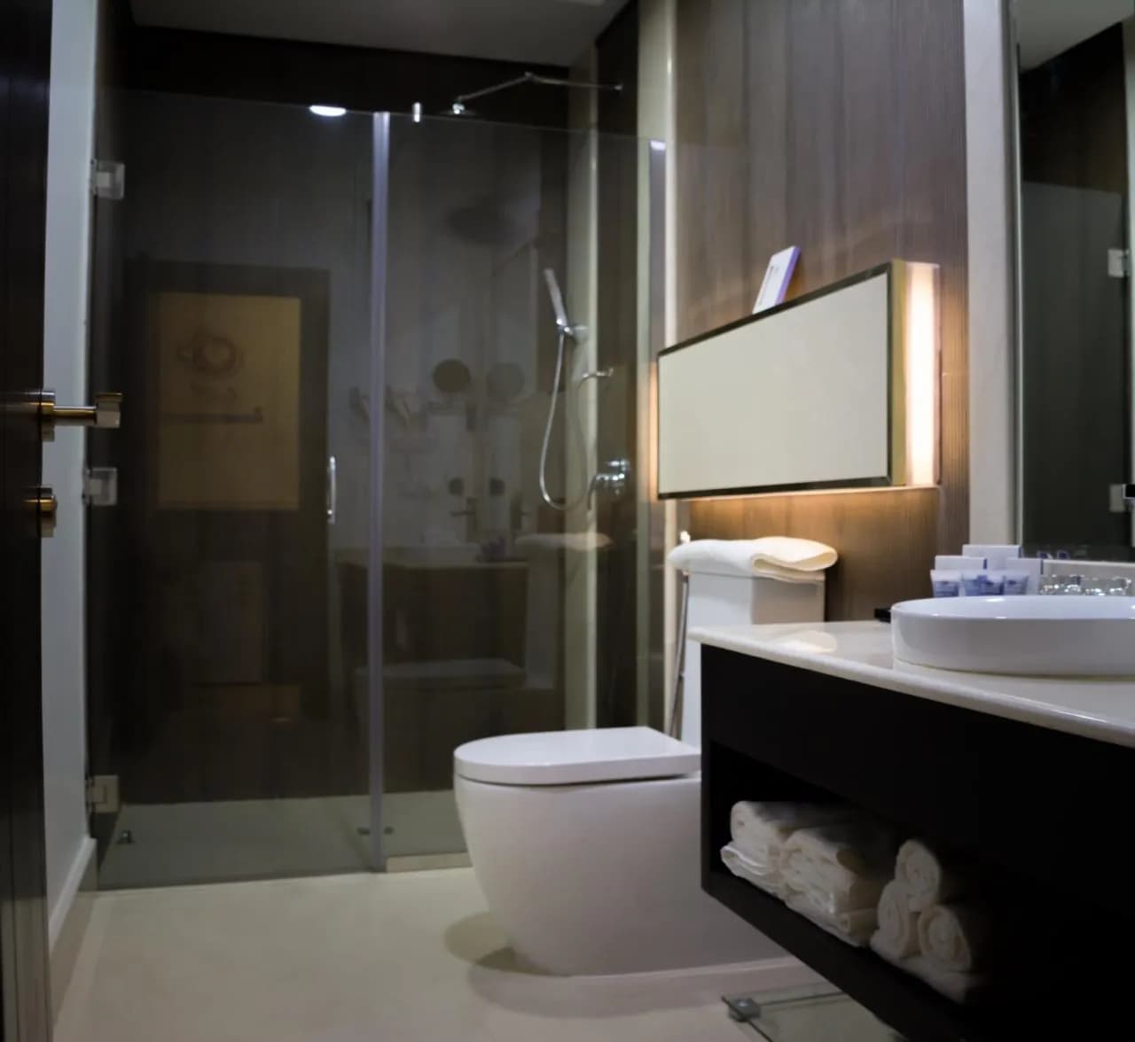 Diamond Hotel 4