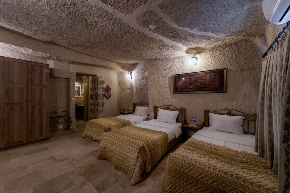 Tekkaya Cave Hotel 5