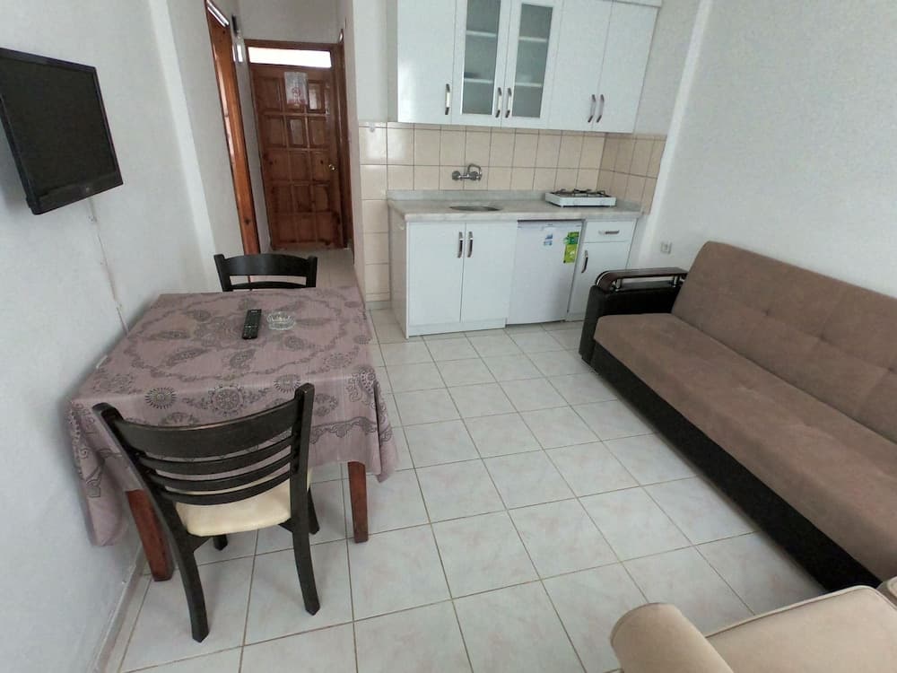 Sarihan Apart Otel 3