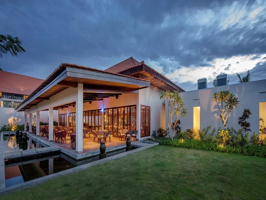 EL Royale Hotel & Resort 5