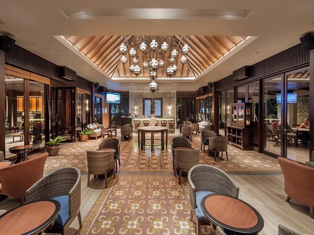 EL Royale Hotel & Resort 3