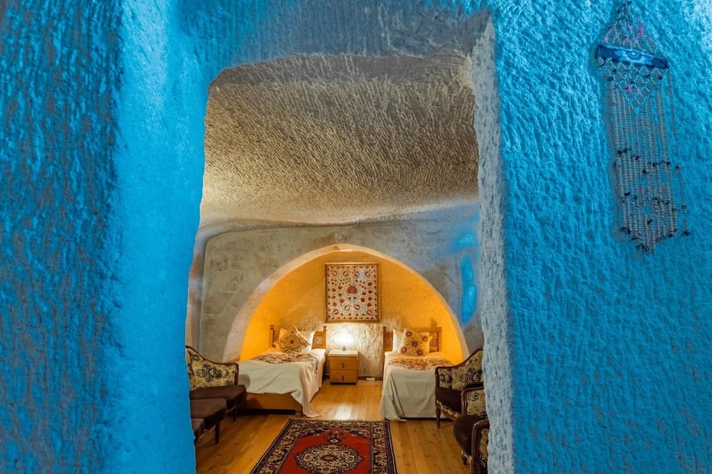 Amber Cave Suites 4