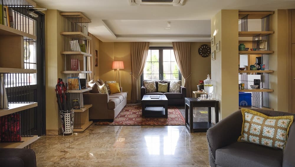 Mata Boutique Hotel 2