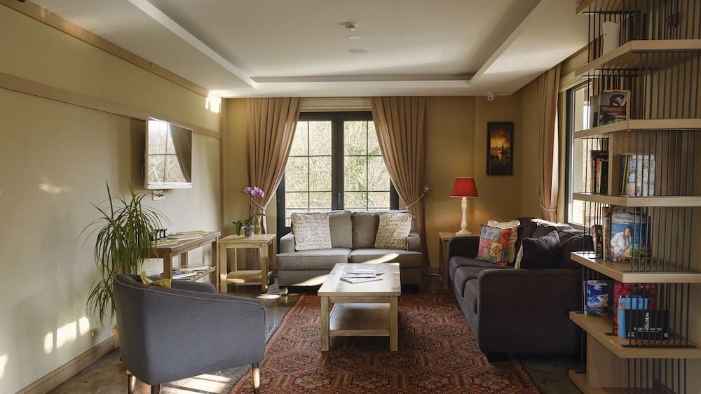 Mata Boutique Hotel 3