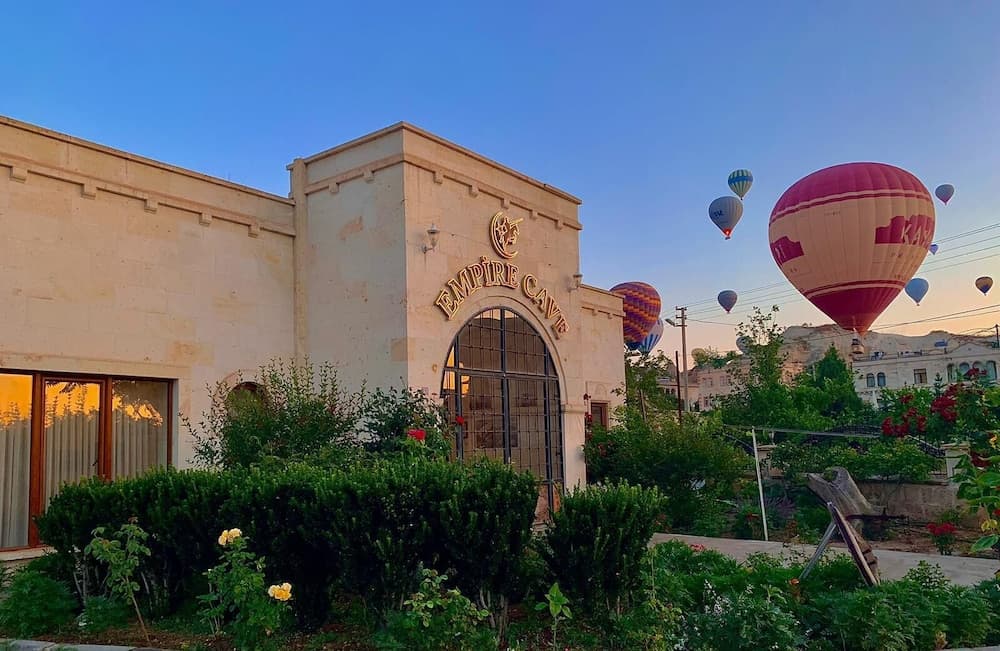 Empire Cave Hotel 3