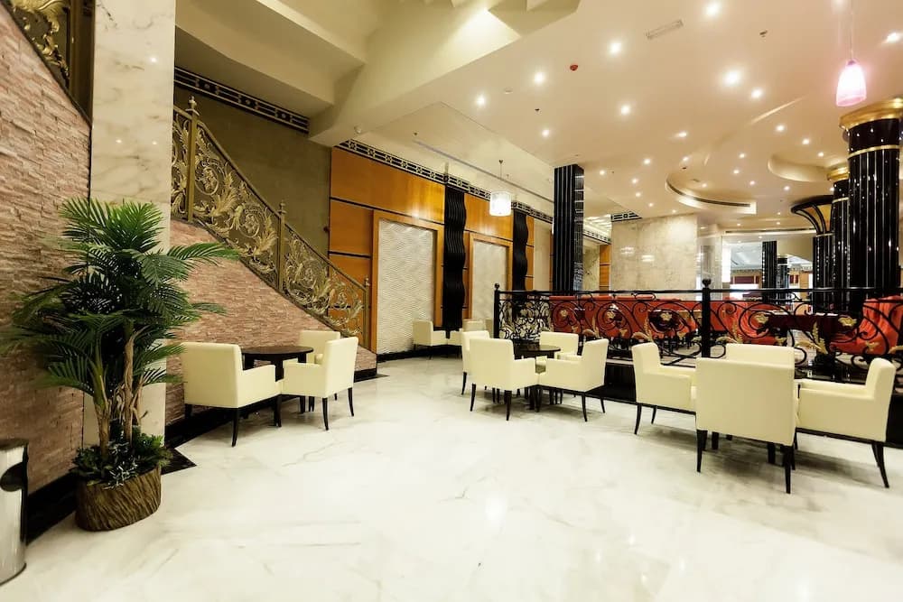 Red Castle Hotel 5
