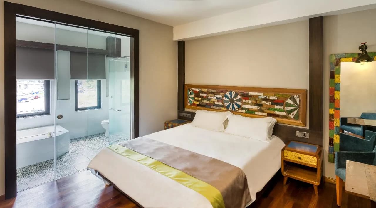 Treasures Hotel and Suites 2