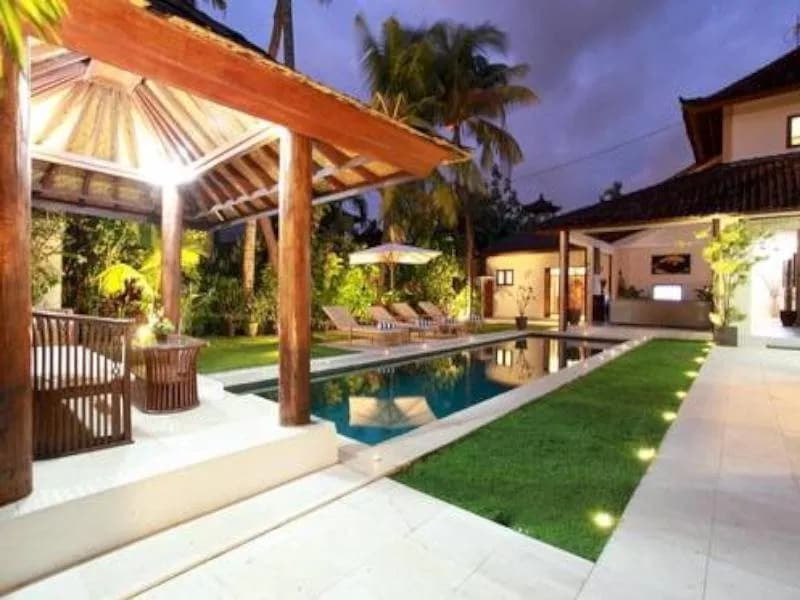 Aisha Family Villa
