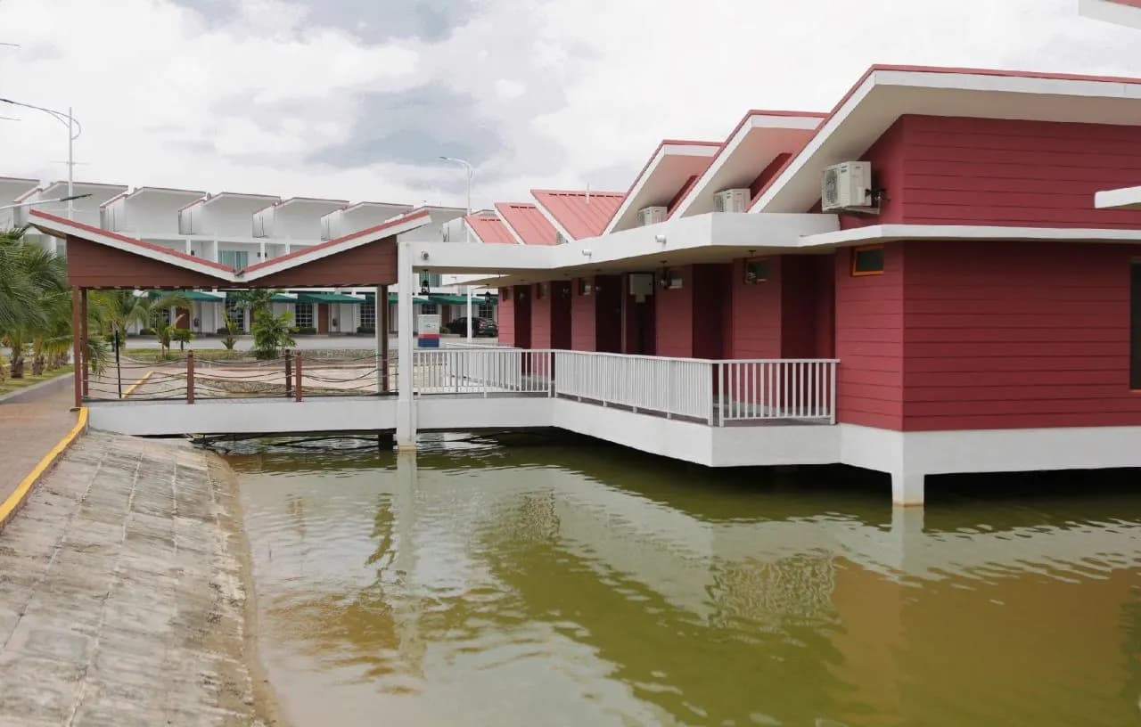 Tasik Villa International Resort 5