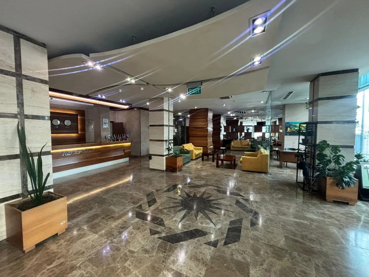 Avenue Hotel Baku 5