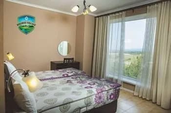 Holiday Village 5