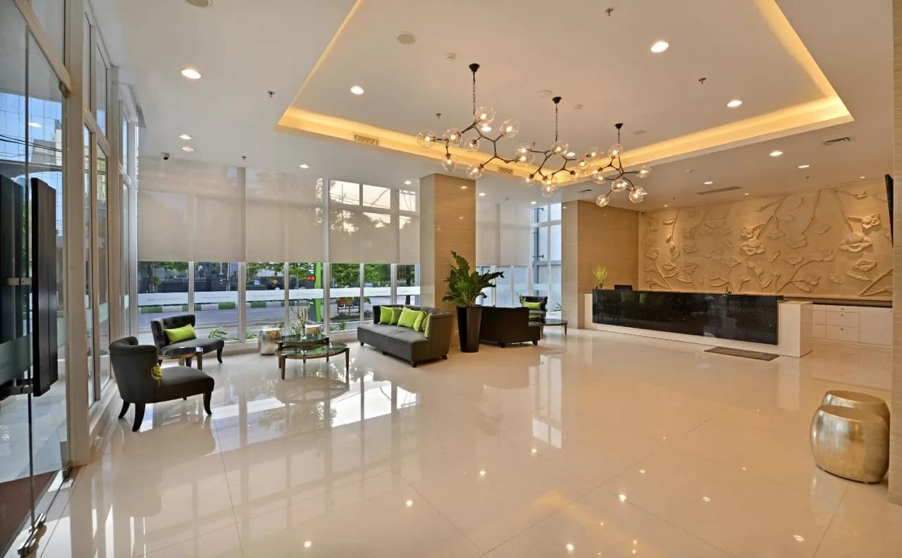 Whiz Prime Hotel Basuki Rahmat Malang 5