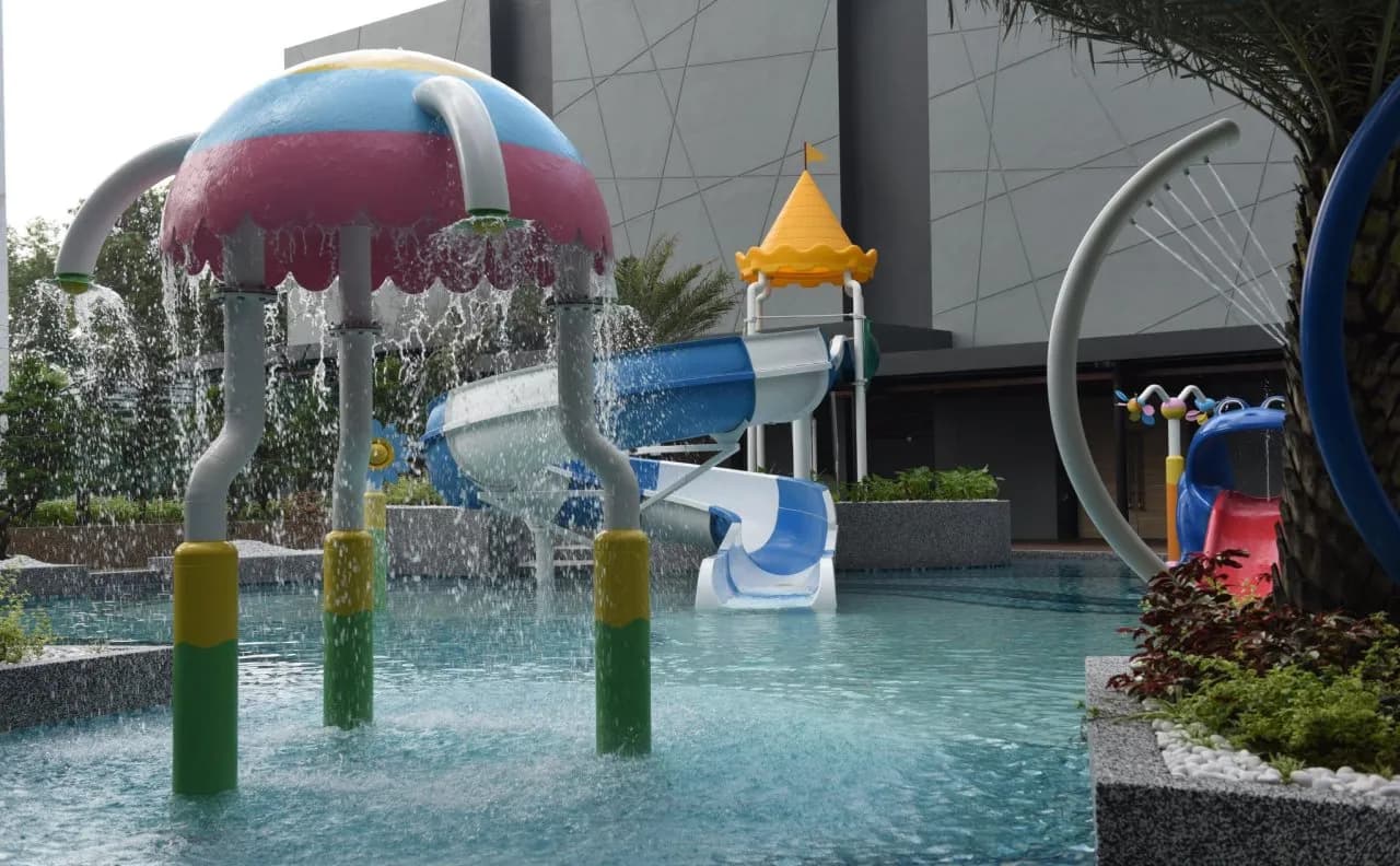 Vangohh Eminent Hotel & Spa 5
