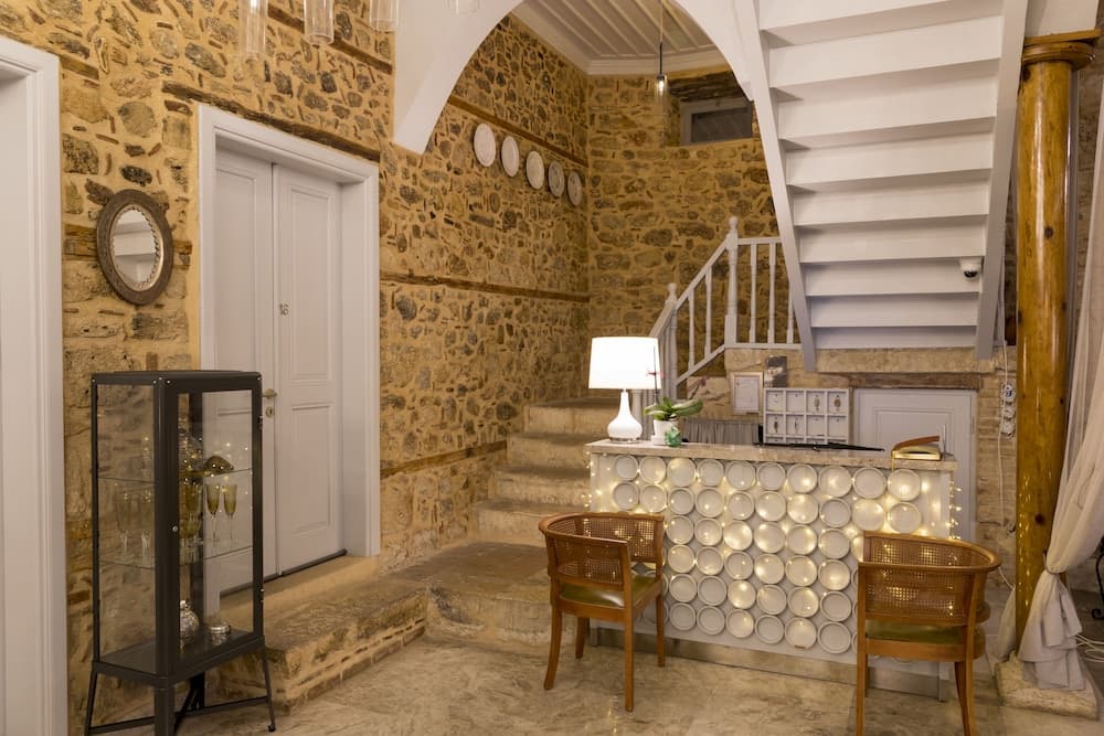 Delight Deluxe Boutique Hotel 2