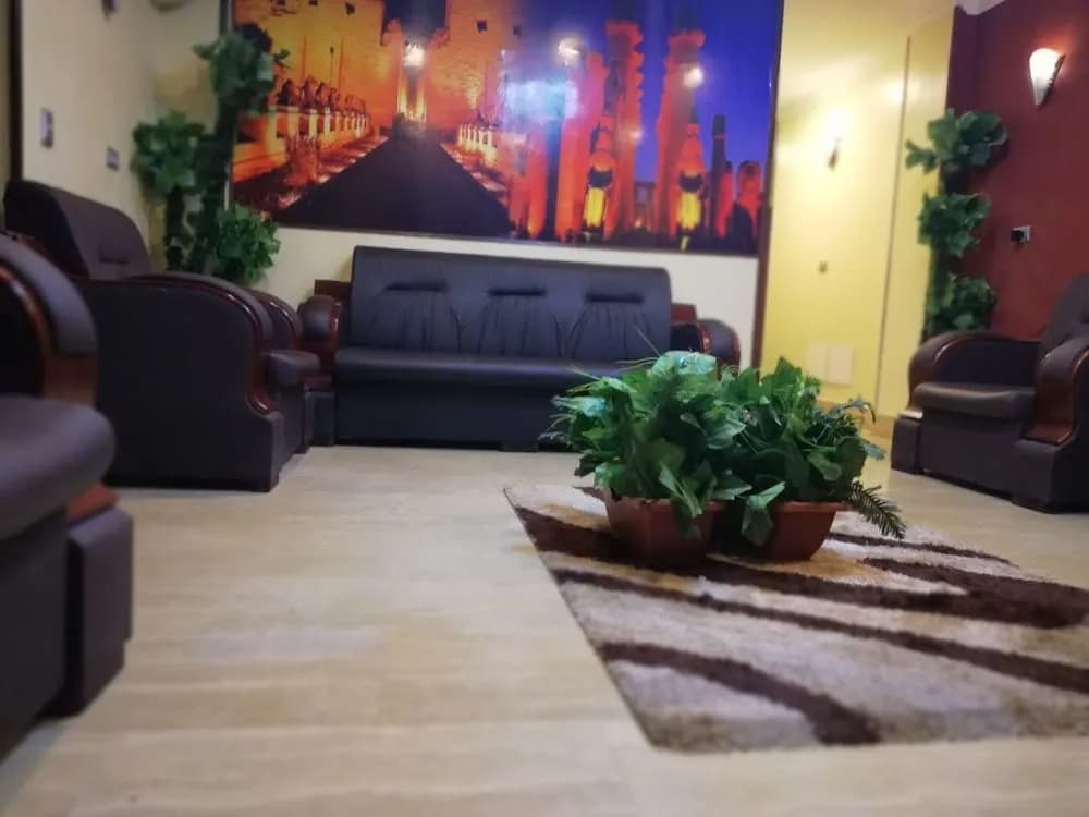 Cairo Hotel 2